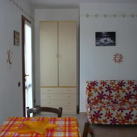 Lägenhet In Mit Grill- Garten Und Terrasse By Interhome *