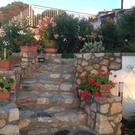 In Mit Grill- Garten Und Terrasse By Interhome דירה *